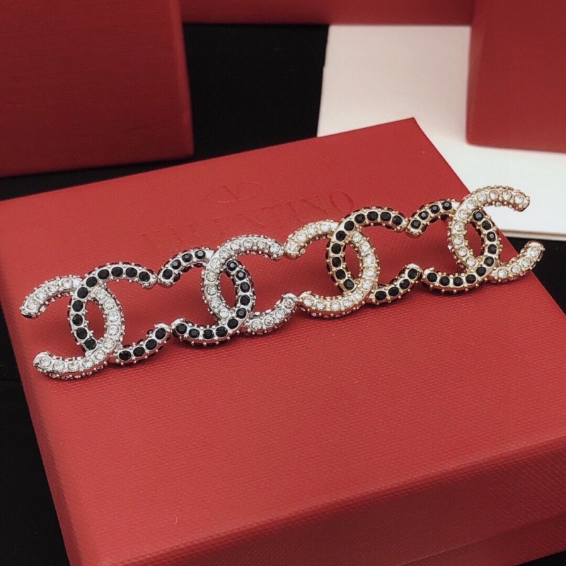 Ch**el earrings